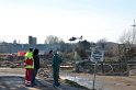 LKW umgestuerzt Kieswerk Harry Kloepferstr Im Feldrain P32